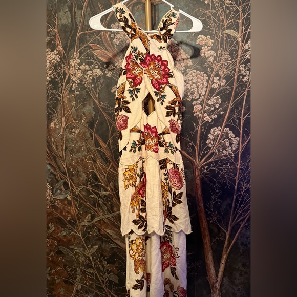 Farm Rio Linen-Blend Cut-Out Midi-Dress - Picture 6 of 8